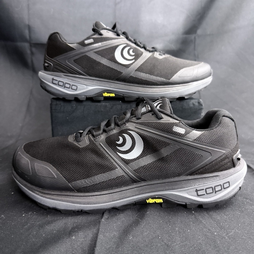 Topo Athletic Terraventure 4 WP Black Charcoal Trail Running Shoe Mens Size 9